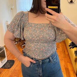 Floral Crop Top - M